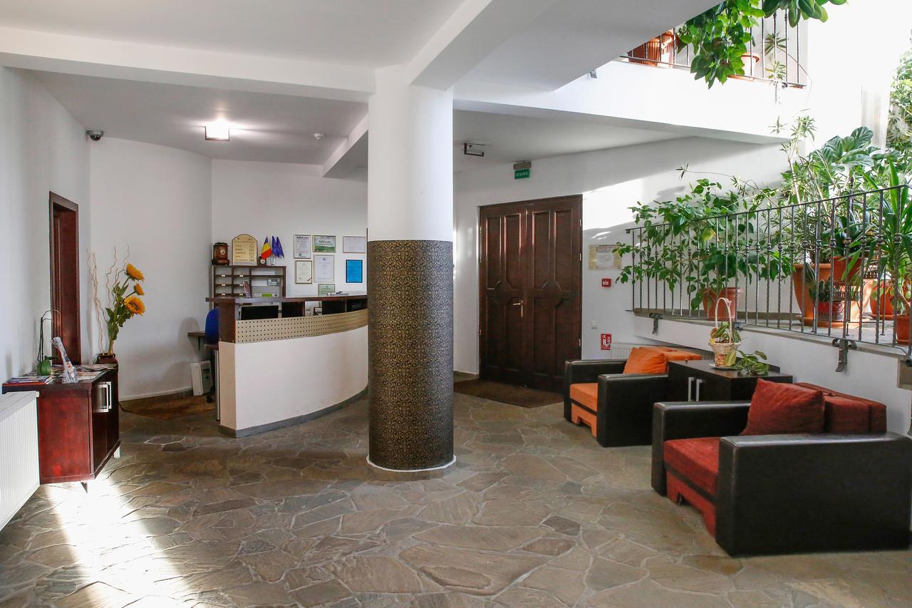 Hotel Aseltur Brašov Exteriér fotografie
